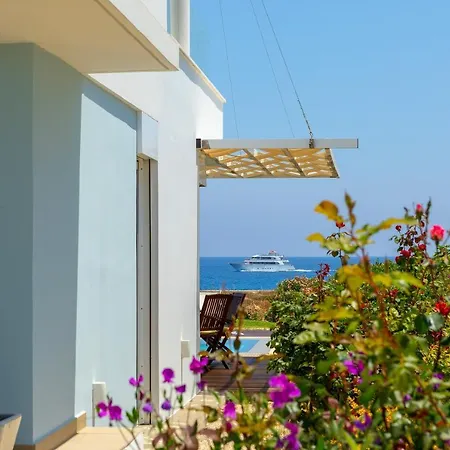 Beachfront Alia